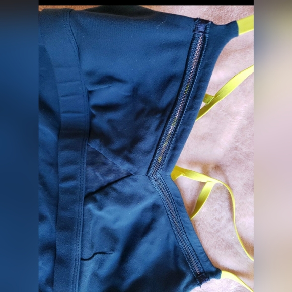 Lululemon Just Breathe Tank Alberta Lake sz-8 - Picture 4 of 11